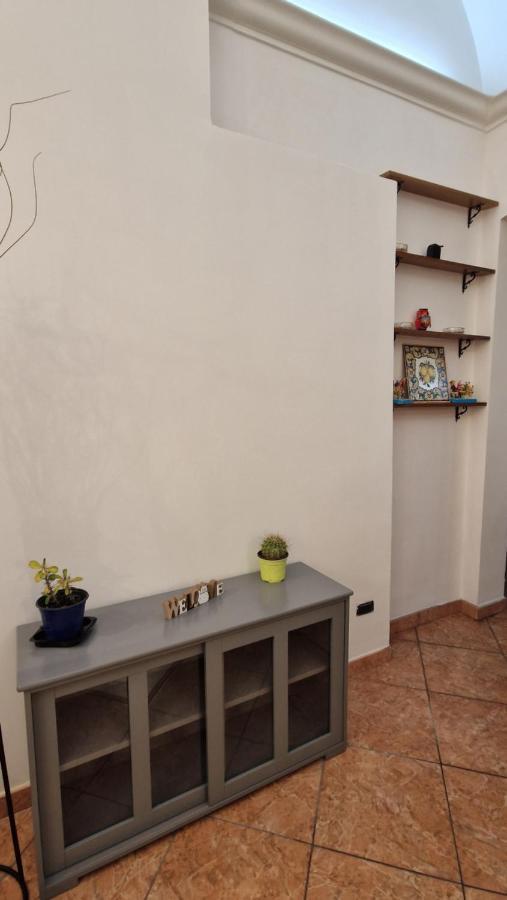 The Crazy House Apartment Катания Екстериор снимка